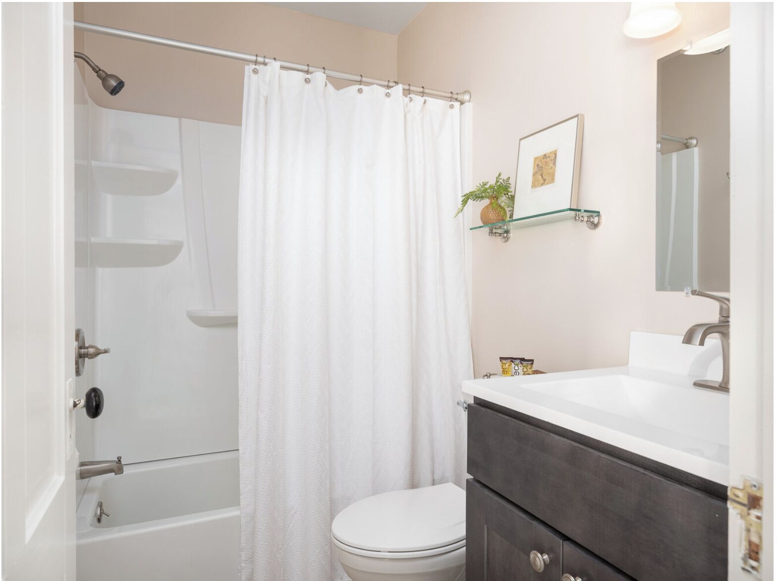 Hair dryer, towels