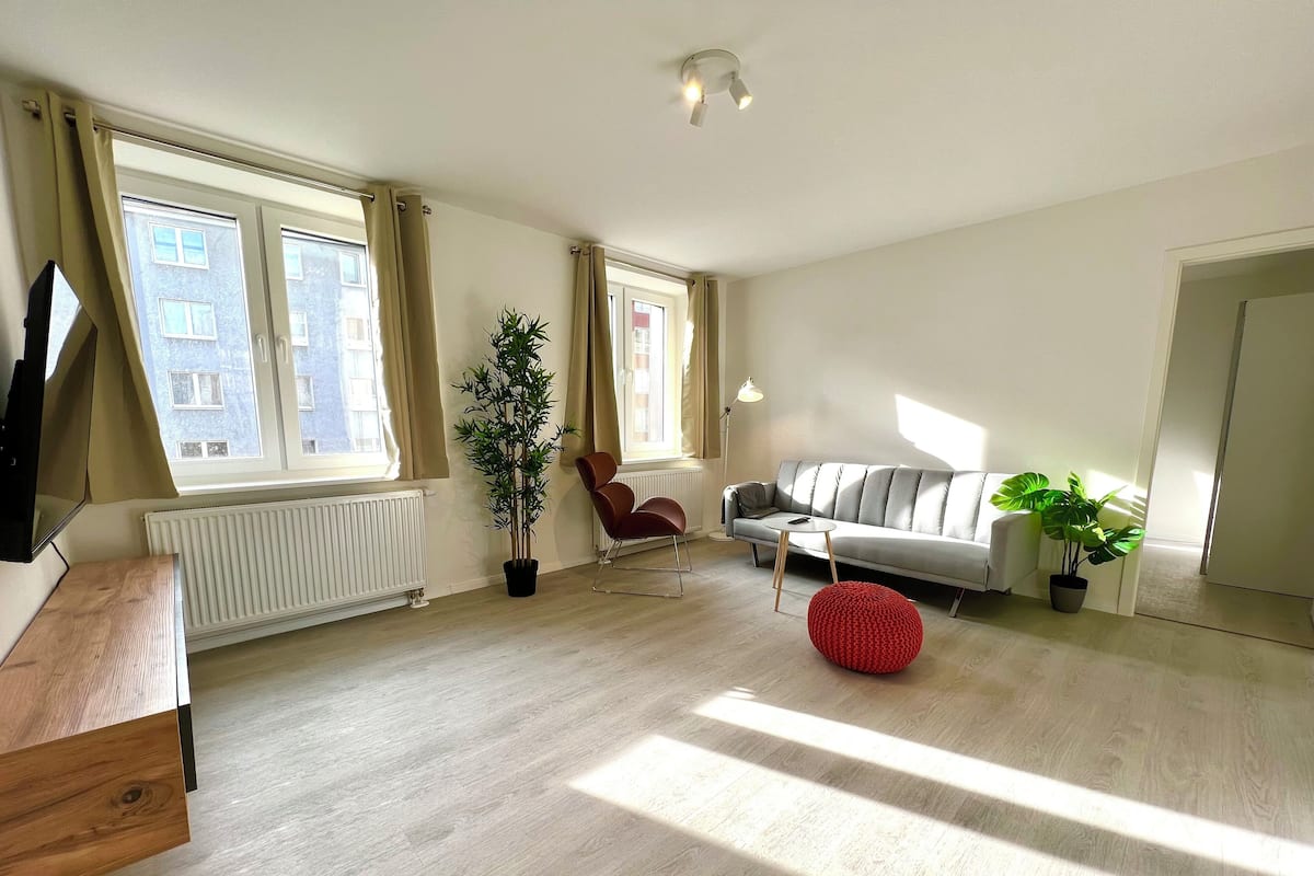 Suite, 1 habitación, cocina | Ropa de cama hipoalergénica, cortinas opacas, sistema de insonorización