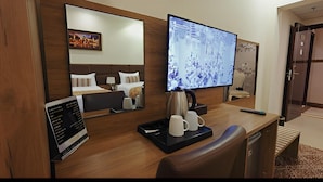 En 39-tommers LED-TV med kabel-kanaler