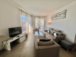 Fernseher