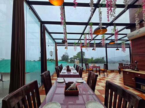 Amoda - Best Hotel in Dharamshala