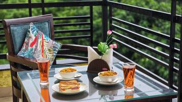 Deluxe Double Room, Balcony, Mountain View | Balcony view