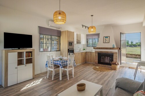 Rural House 'Villa Manolita' with Private Pool, Wi-Fi and Air Conditioning