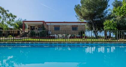 Rural House 'Villa Manolita' with Private Pool, Wi-Fi and Air Conditioning