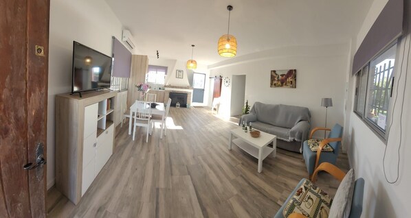 TV, fireplace - Rural House 'Villa Manolita' with Private Pool, Wi-Fi and Air Conditioning (Carmona)