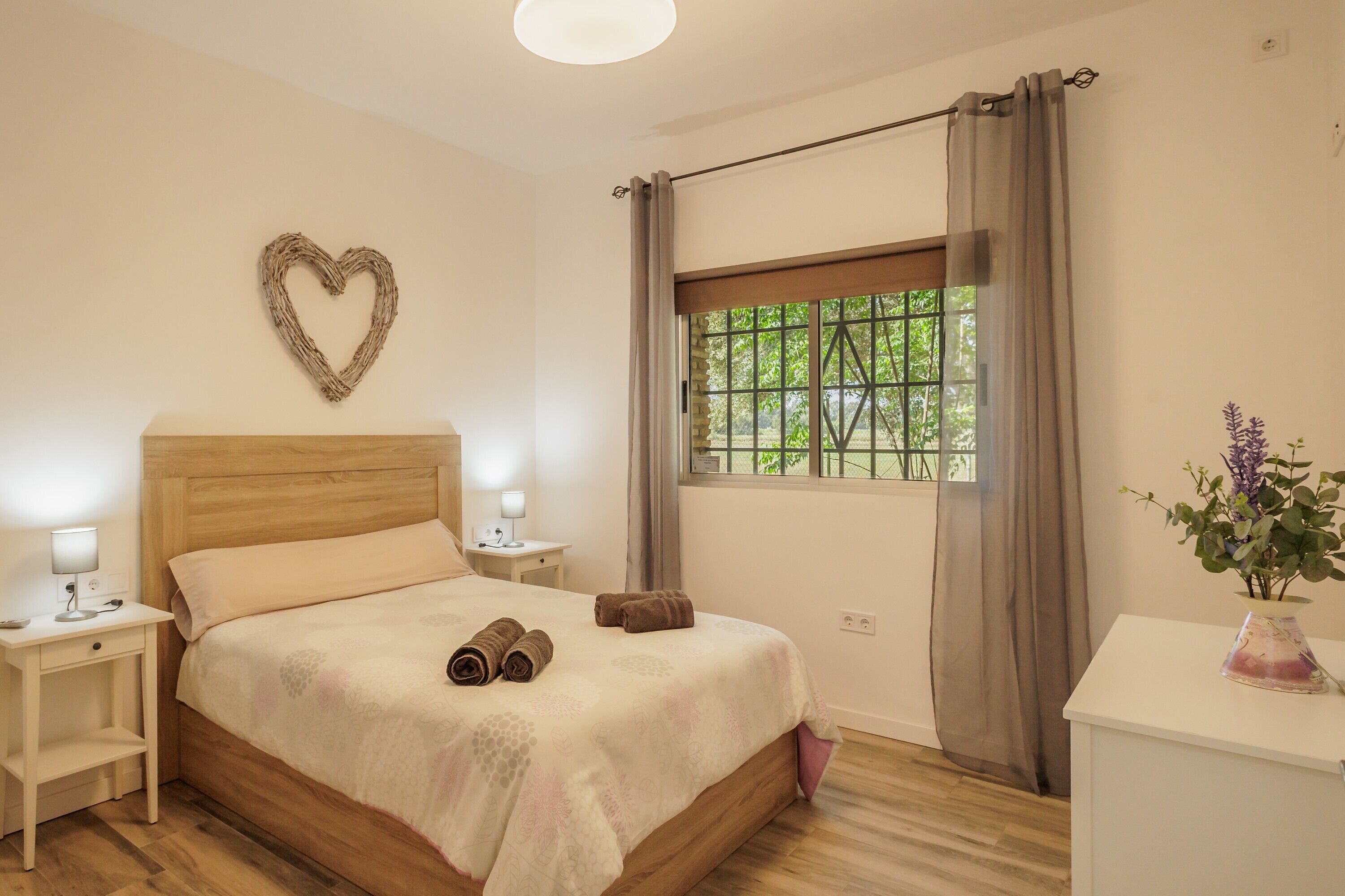 3 chambres, Wi-Fi, literie fournie