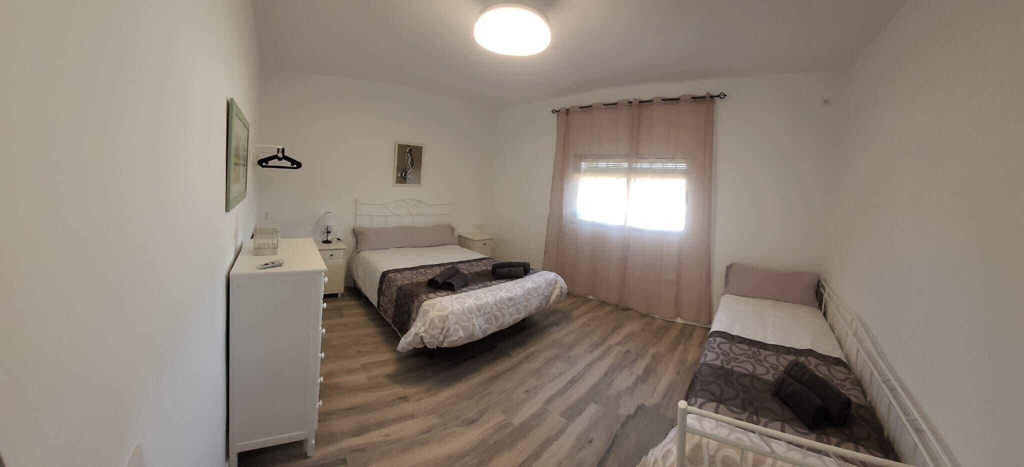 3 slaapkamers, wifi, beddengoed