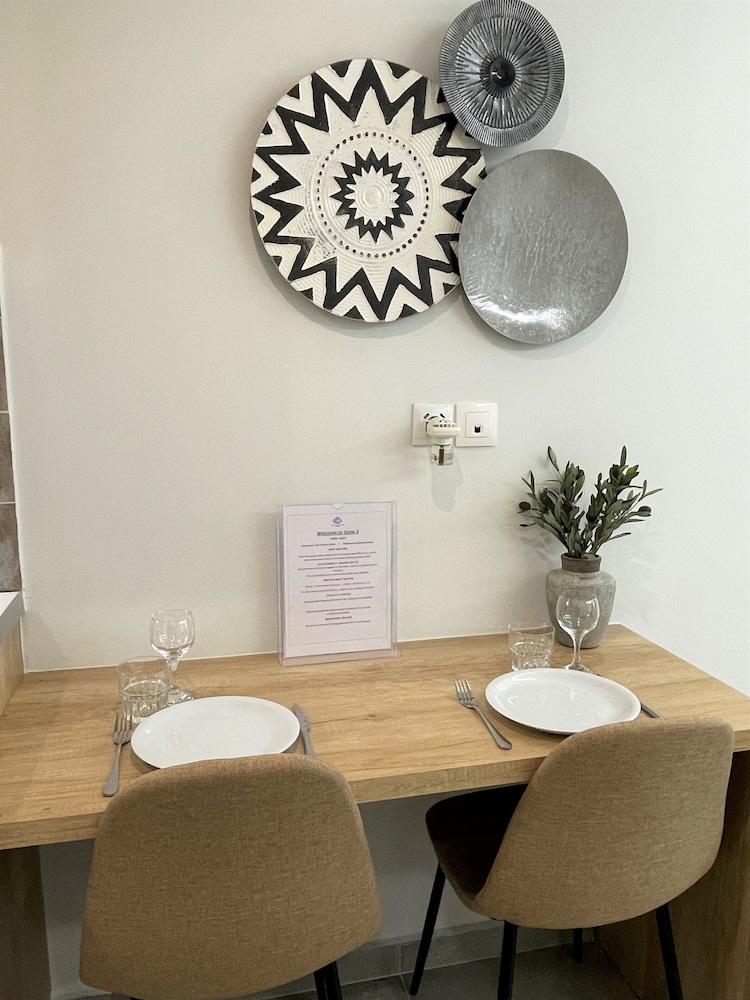 Chic Centre Suites Athens by null