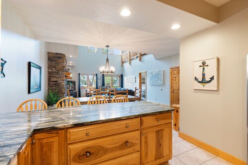 Escape to Crosslake| Indoor Pool & Hot Tub |#839