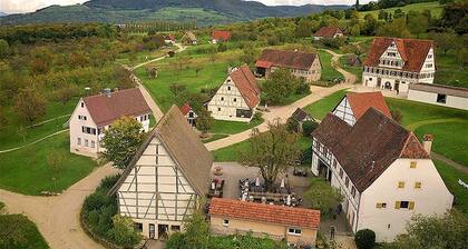 Holiday Apartment Hogh with Beautiful Garden