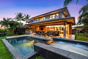 Sunset over your private pool and spa at this luxury island escape at Laule'a #13. - Laule'a Ohana Retreat by Gather – 2 Mauna Lani Villas w/ Golf Views, Dual Pools/ (Kamuela)
