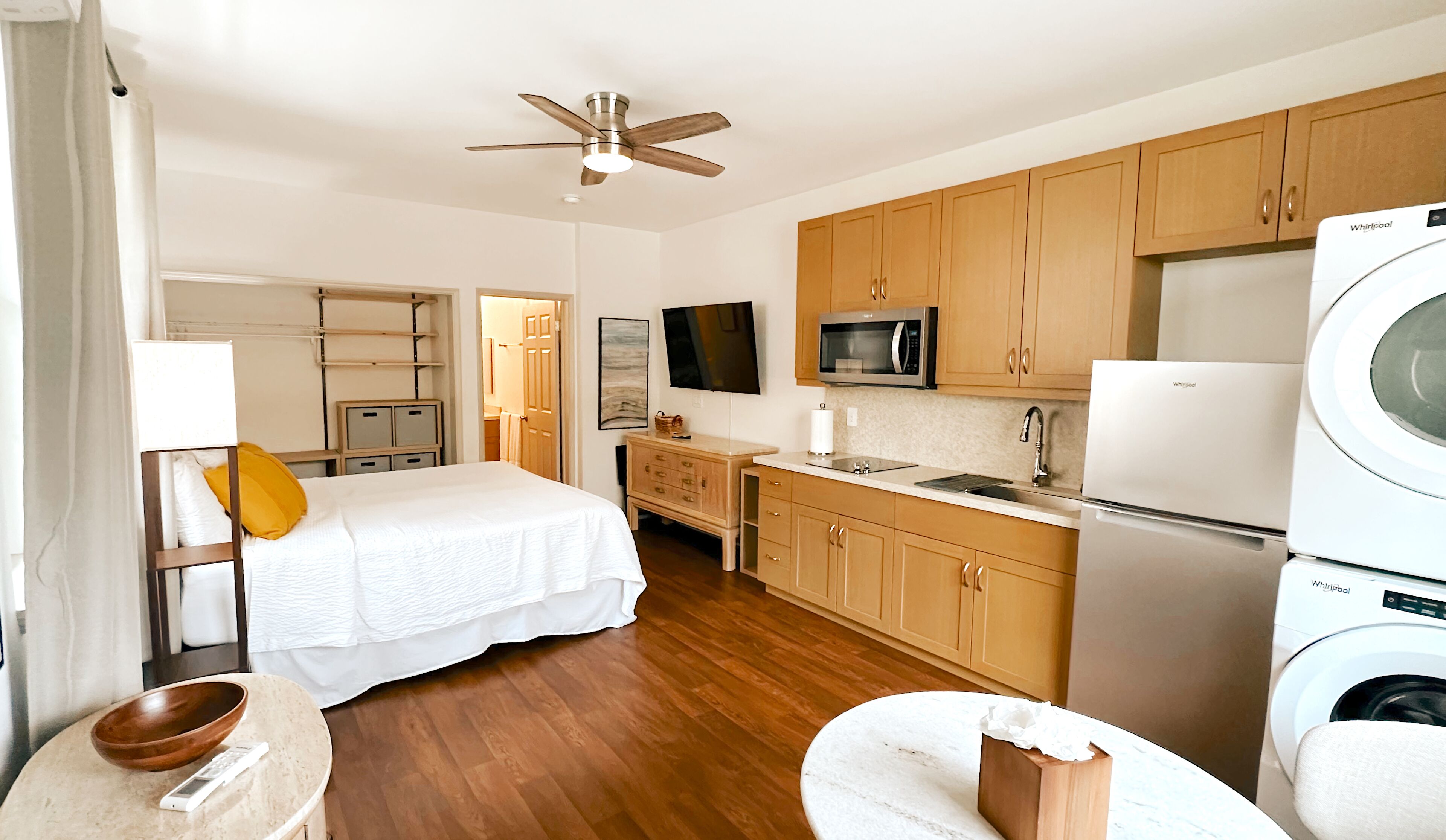 4 bedrooms, iron/ironing board, travel crib, internet