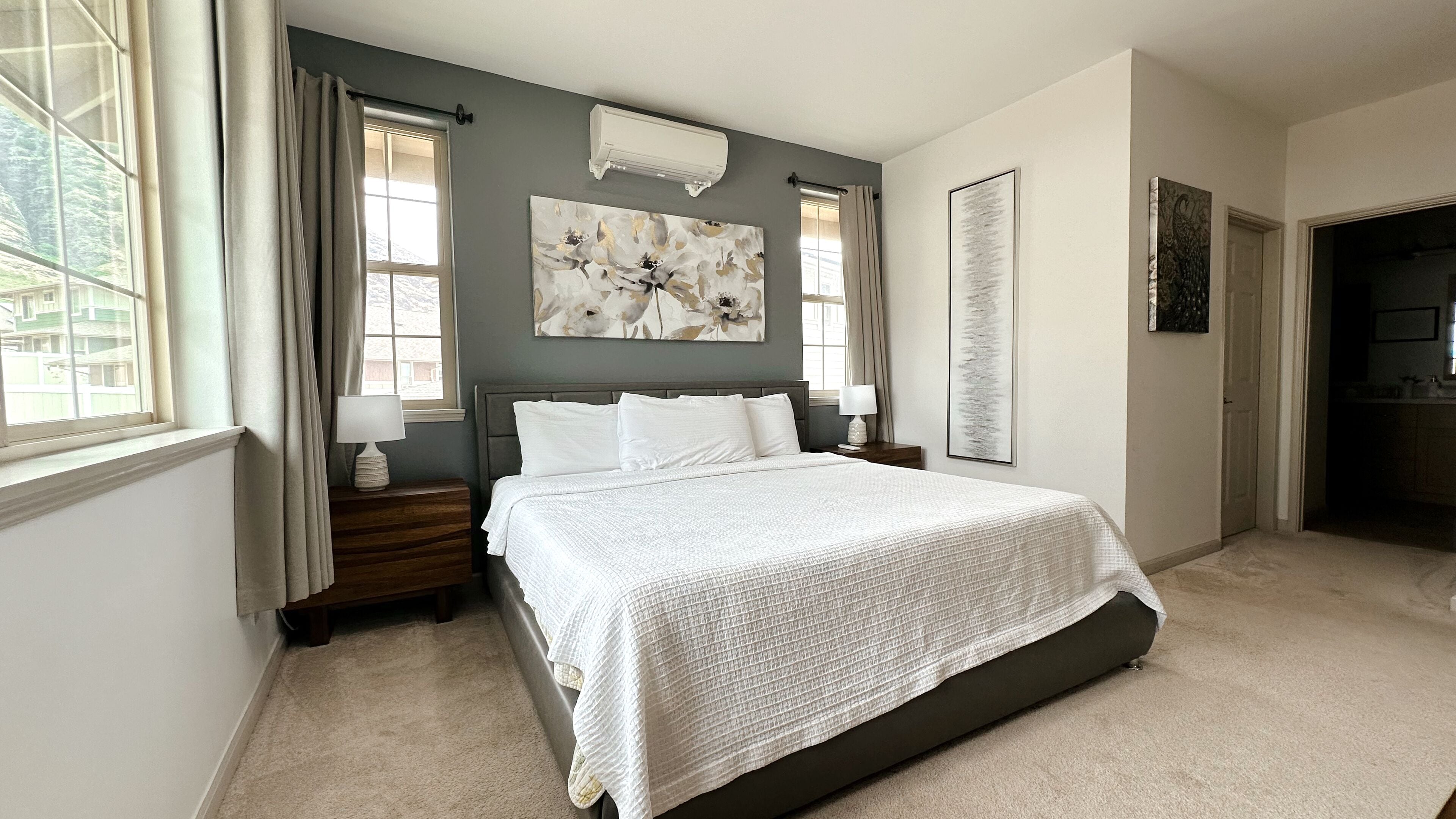 4 bedrooms, iron/ironing board, travel crib, internet