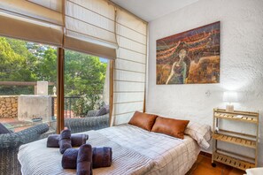 3 bedrooms, iron/ironing board, WiFi, bed sheets - Holiday Home 'Oceanview House' with Sea View, Wi-Fi and Air Conditioning (Altea)