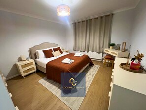 2 bedrooms, desk, iron/ironing board, free WiFi