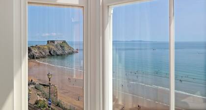 5 Paragon Court - Sea Front Apartment