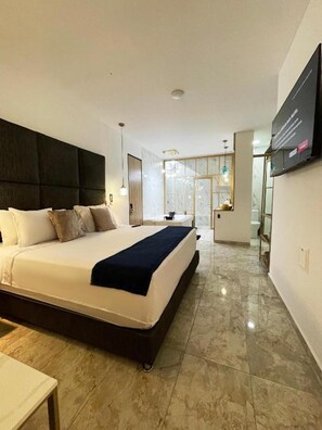 Deluxe Suite | Free WiFi - Hotel Lleras Park II (Medellín)