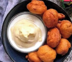 فطور أوروبي مجانًا يوميًا