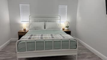 1 makuuhuone, silitysrauta/-lauta, ilmainen Wi-Fi, vuodevaatteet