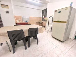تناول الطعام