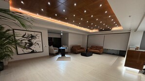 Quầy tiếp tân