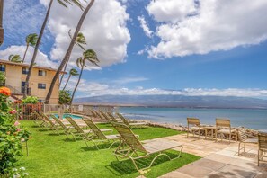 Terrace/patio - *Hono Kai A15* New Listing! New remodel! Maui condo steps to the sand! (Maalaea)