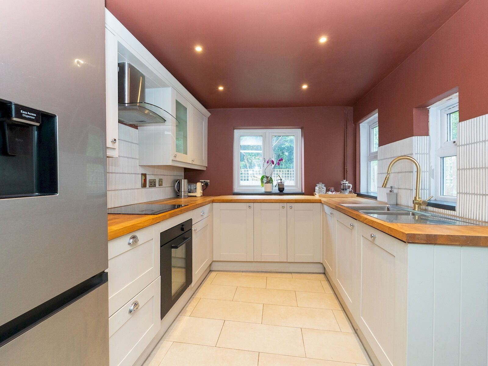 Fridge, oven, dishwasher, toaster