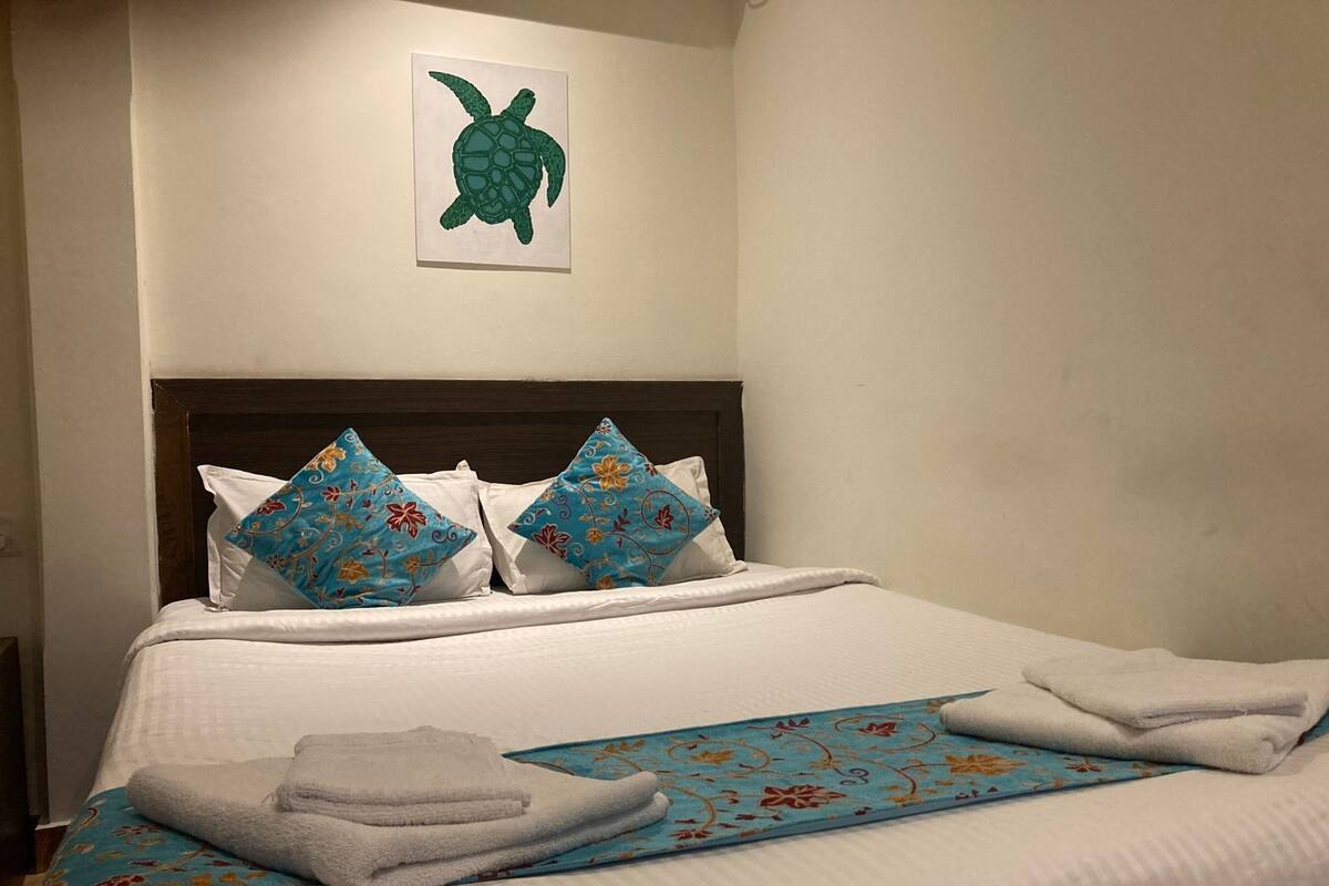 Signature Triple Room | WiFi (free)