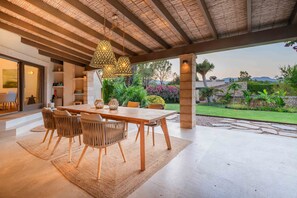Outdoor dining - Torre de can peroia, Villa 5StarsHome Mallorca (Alcúdia)