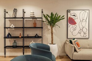 Economy Apartment, Balcony, City View | Living area