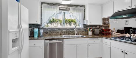 Fridge, microwave, oven, dishwasher