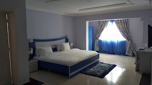 Deluxe Apartment, Balcony, City View