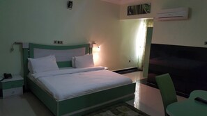 Deluxe Apartment, Balcony, City View