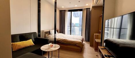 1 chambre, fer et planche à repasser, Wi-Fi, draps fournis