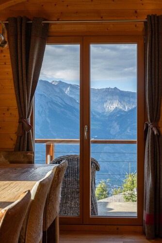 Chalet Chanterelle - Cosy and mountainy