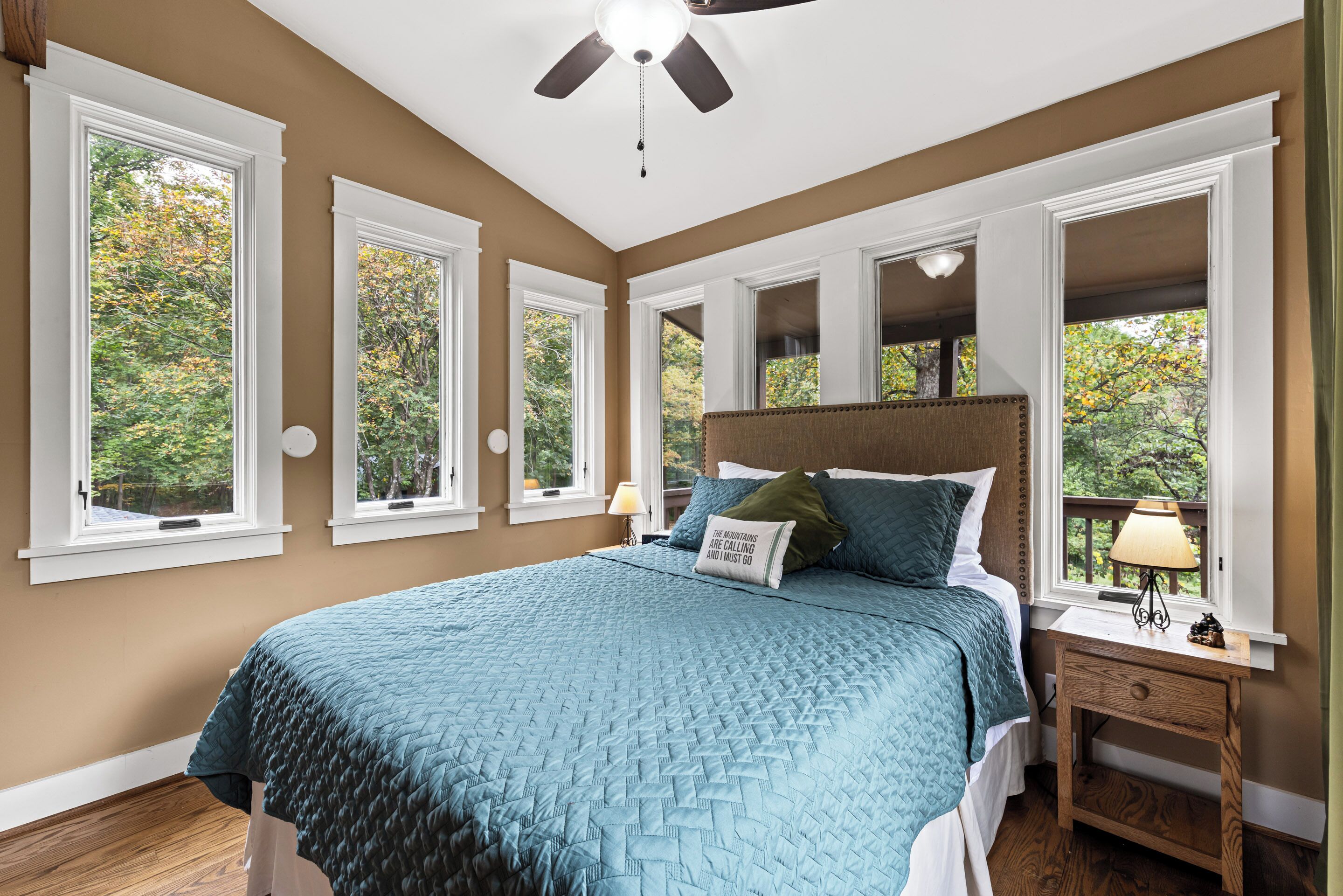 3 多间卧室、WiFi、床单