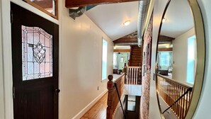 Room - Wyatt s Saloon Guest House 2 (Baltimore)