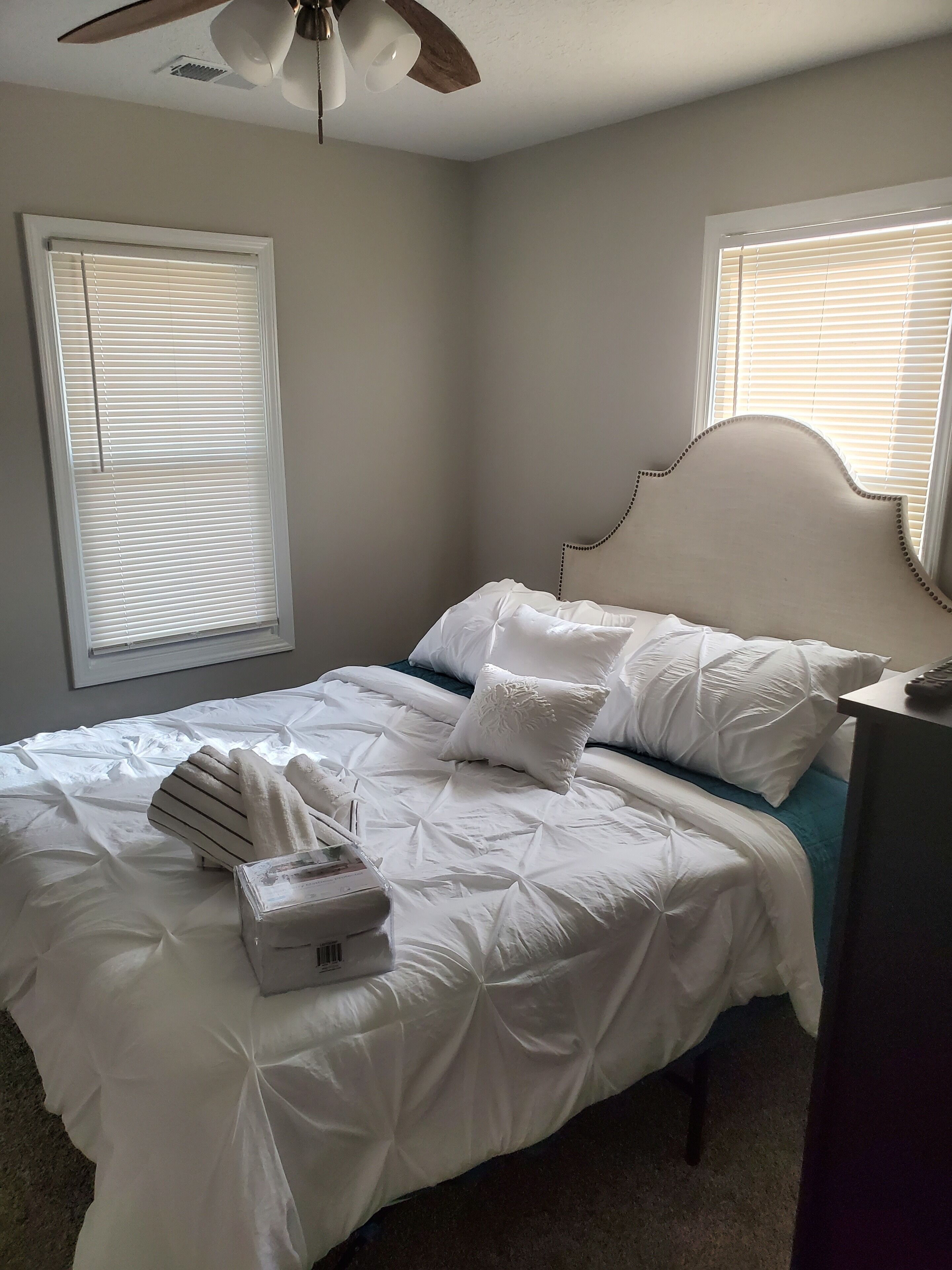 3 sovrum, strykjärn/strykbräda, gratis wi-fi och sängkläder