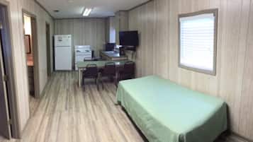 2 多间卧室、WiFi、床单