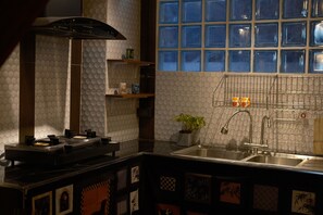 Microondas, placa de cocina