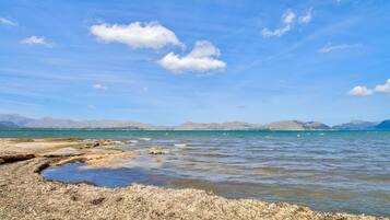 Playa en los alrededores