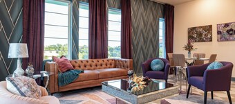 Downtown Bryan Chic Studio