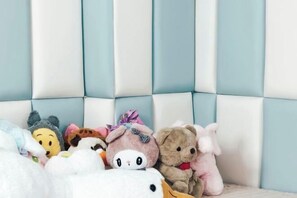 Cots/infant beds - FiveHouse Silom 1 Saladeang (Bangkok)