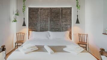 6 slaapkamers, een strijkplank/strijkijzer, wifi, beddengoed