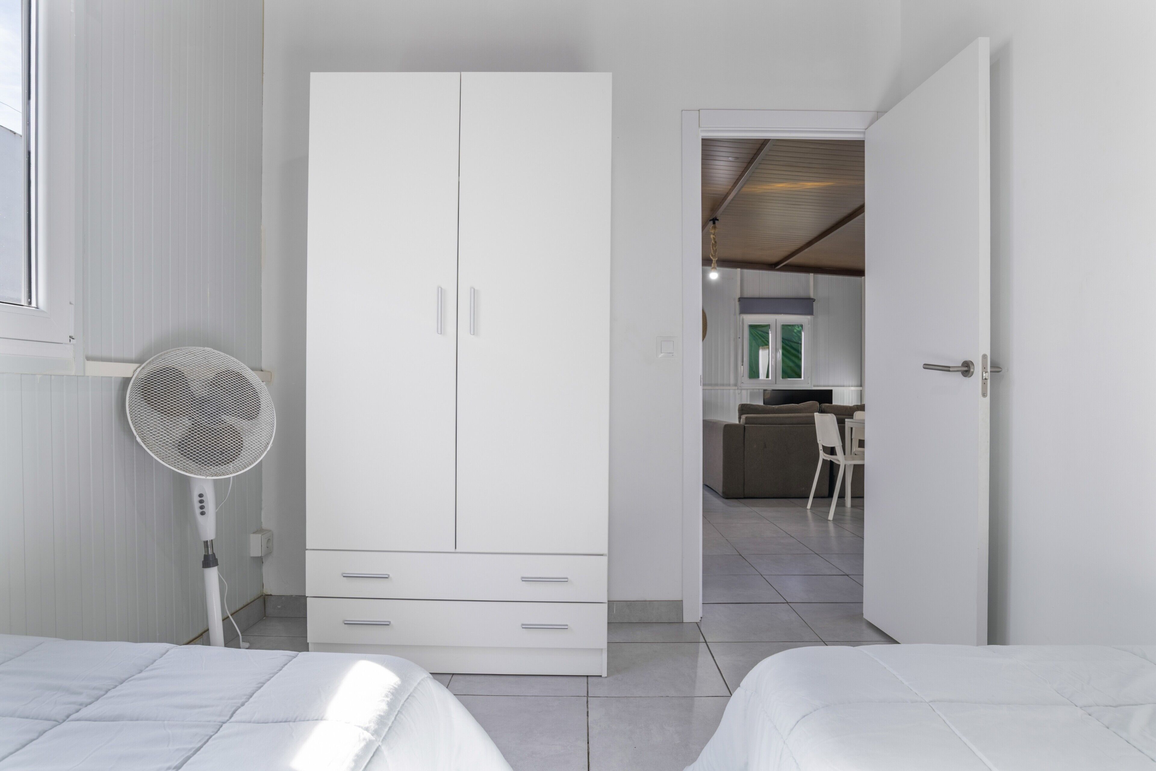 2 bedrooms, WiFi, bed sheets