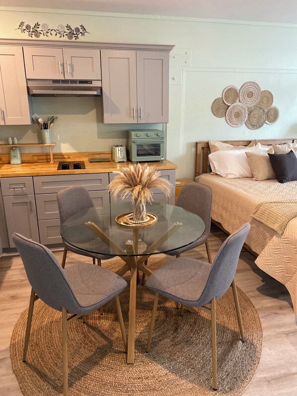 1 chambre, accès Internet, draps fournis