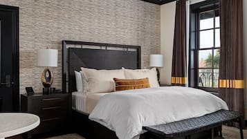 Luxury Suite, City View | Free WiFi