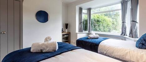 4 camere, ferro/asse da stiro, Wi-Fi, lenzuola