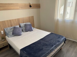 Classic Double Room | Free WiFi
