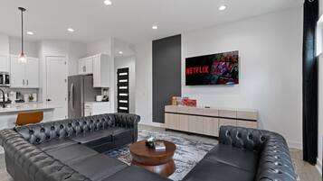 Fernseher, Stereoanlage
